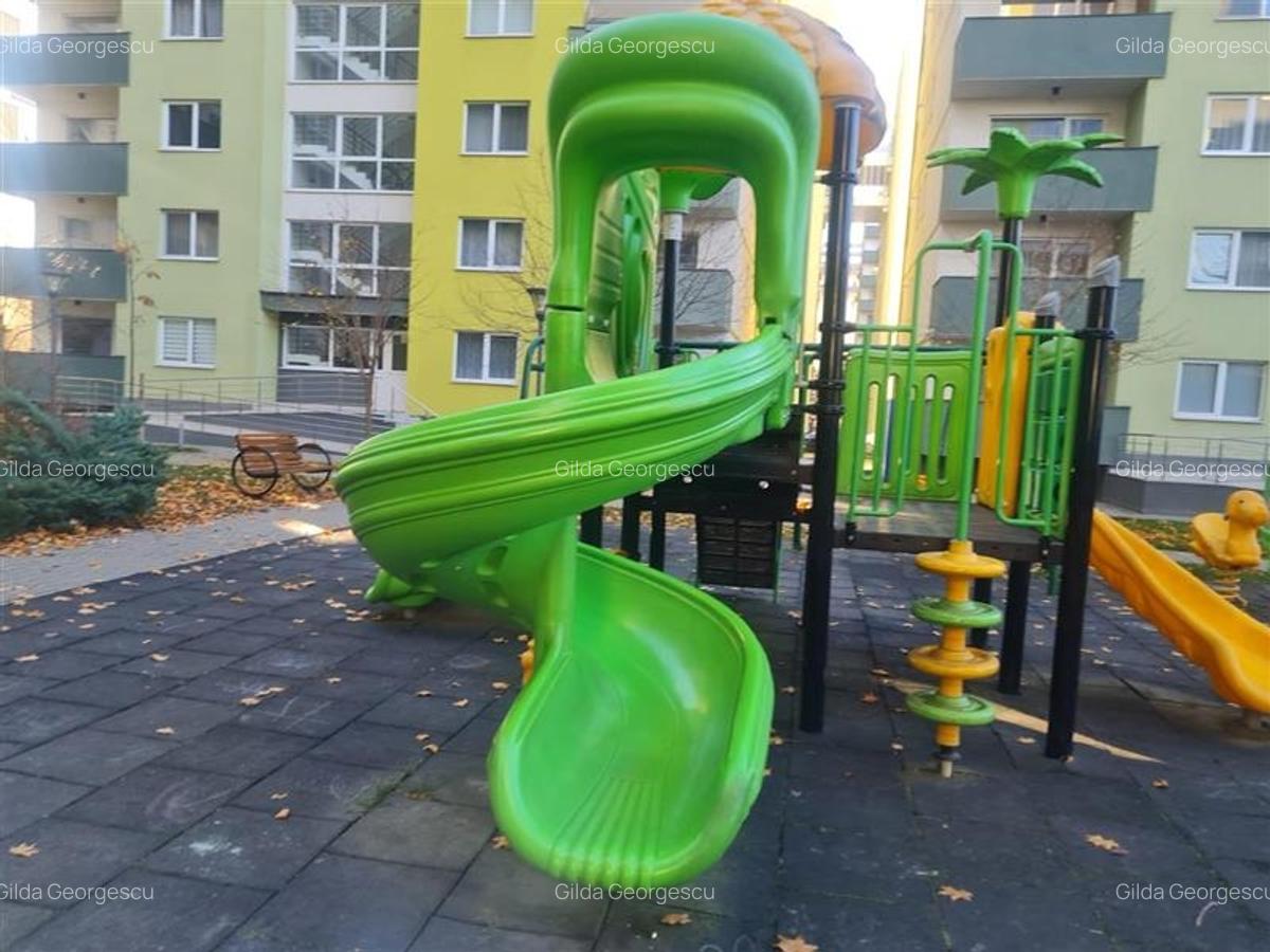 Apartament cu 2 camere decomandat, mobilat în Tractorul - 13