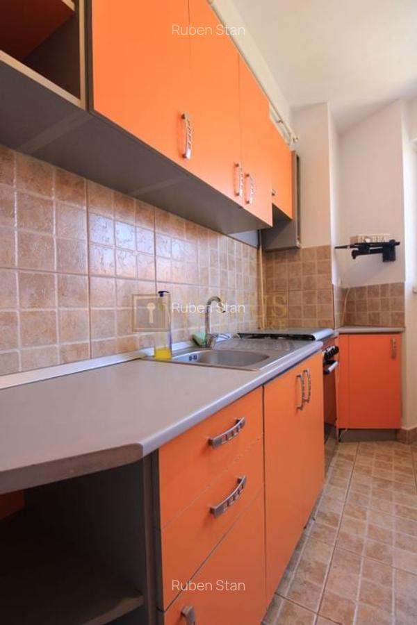 Apartament cu 3 camere semidecomandat, mobilat în Ultracentral - 11