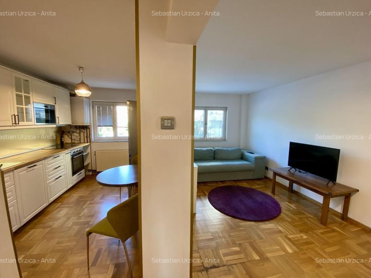 Apartament cu 3 camere in Centrul Civic - 8