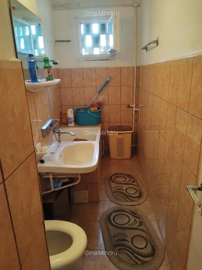 Apartament de vanzare- 2 camere - 5
