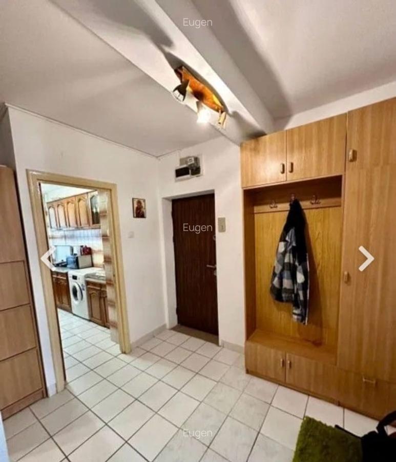 Poprietar închiriez apartament 3 camere Cireșica - 6 Poprietar închiriez apartament 3 camere Cireșica - 6