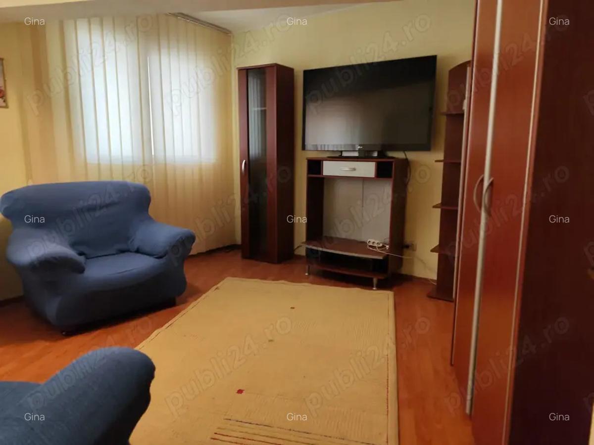 Apartament 3 camere zona Port - 17