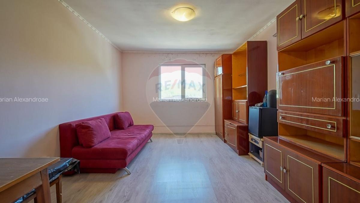 Garsonieră semidecomandată în Central - 1