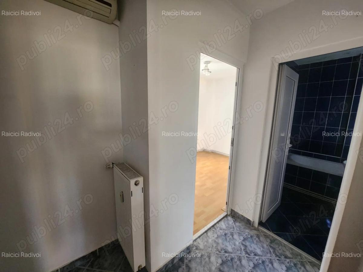 VANZARE ACCELERATA ap 4 camre 80 mp utili - 6 VANZARE ACCELERATA ap 4 camre 80 mp utili - 6