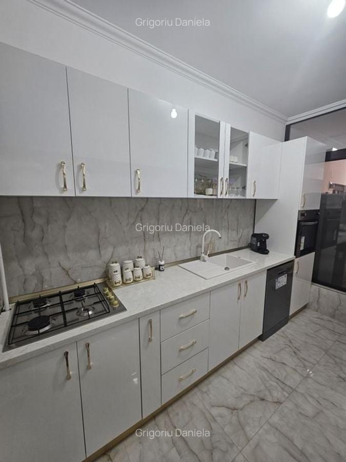 Apartament 3 camere Bucurestii Noi - 12