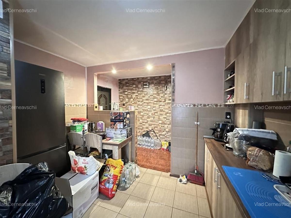 Apartament 2 camere. Arad, zona confectii - 2