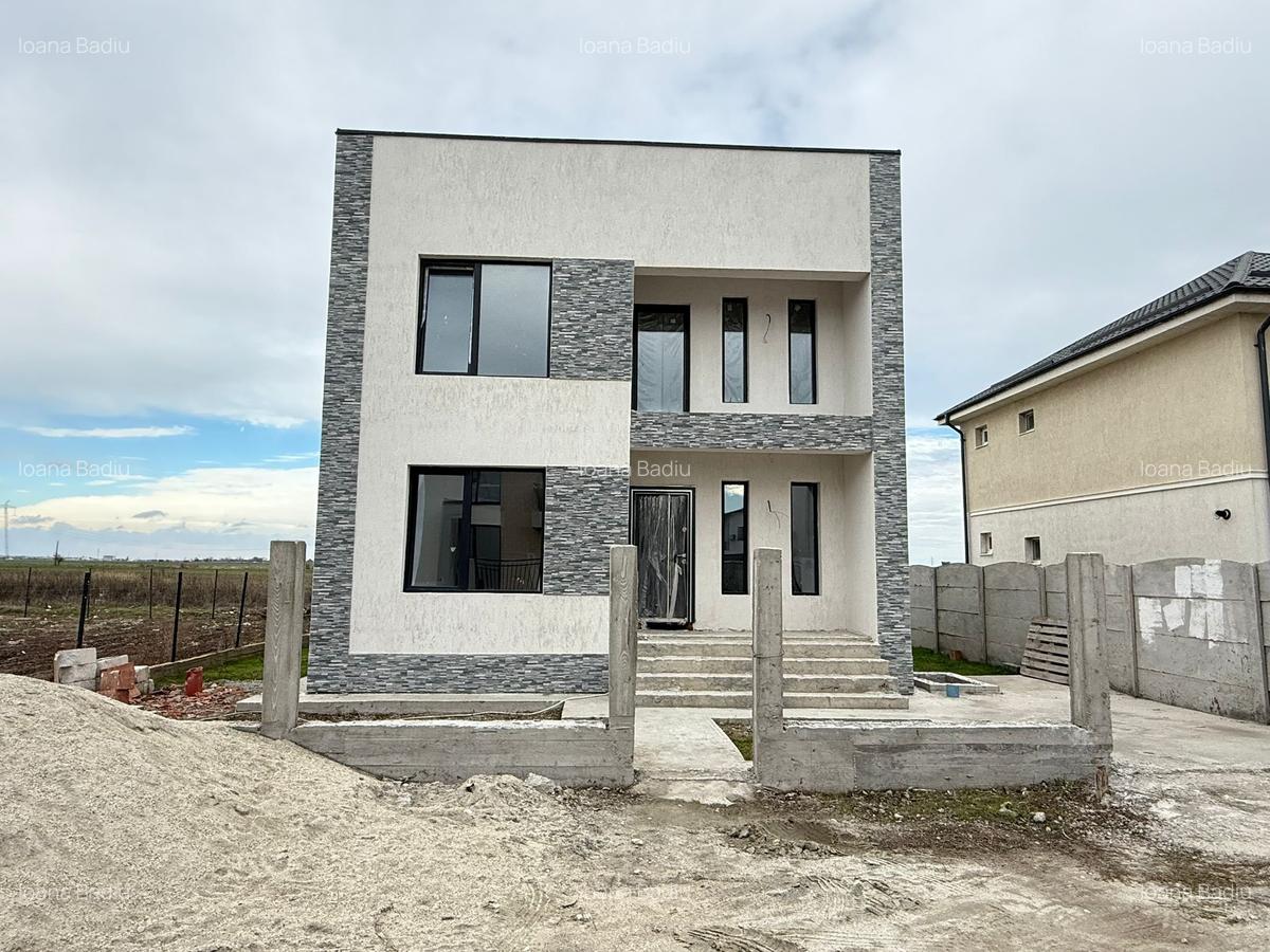 Casă individuala – 4 dormitoare, 3 băi – Teren 280 mp - 6