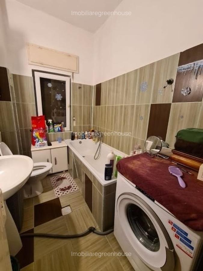 Casa si spatiul comercial Deva zona Centrala - 5