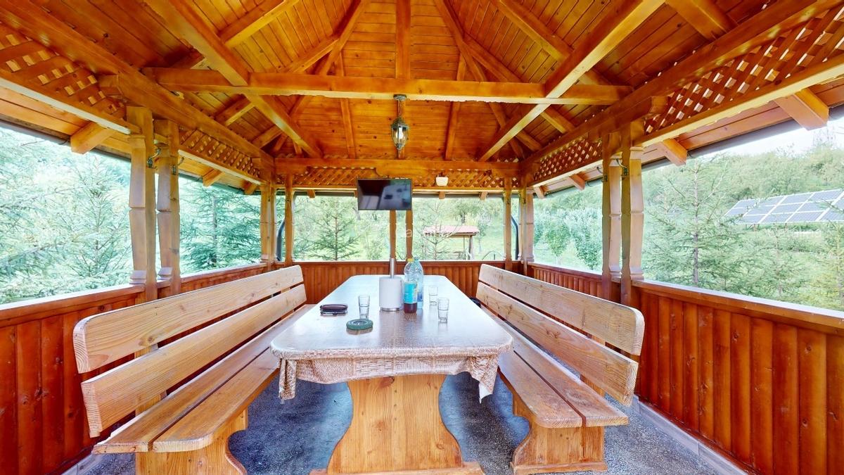 Proprietate unică în Piatra Doamnei – Corbi, Argeș - 12