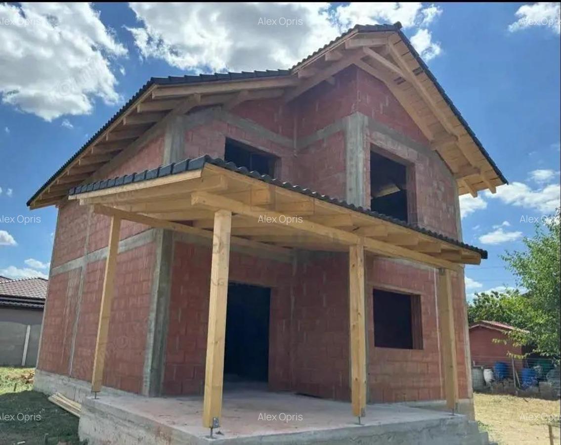 Casa individuala - zona excelenta - toate utilitatile - posibilitate de cumparare la cheie sau la ro - 1