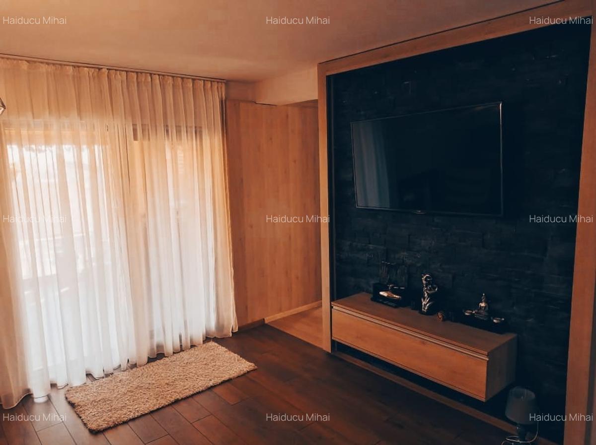 Casa / vila Platou Prundu - Craiovei , mobilata / utilata , finisaje moderne ! - 12