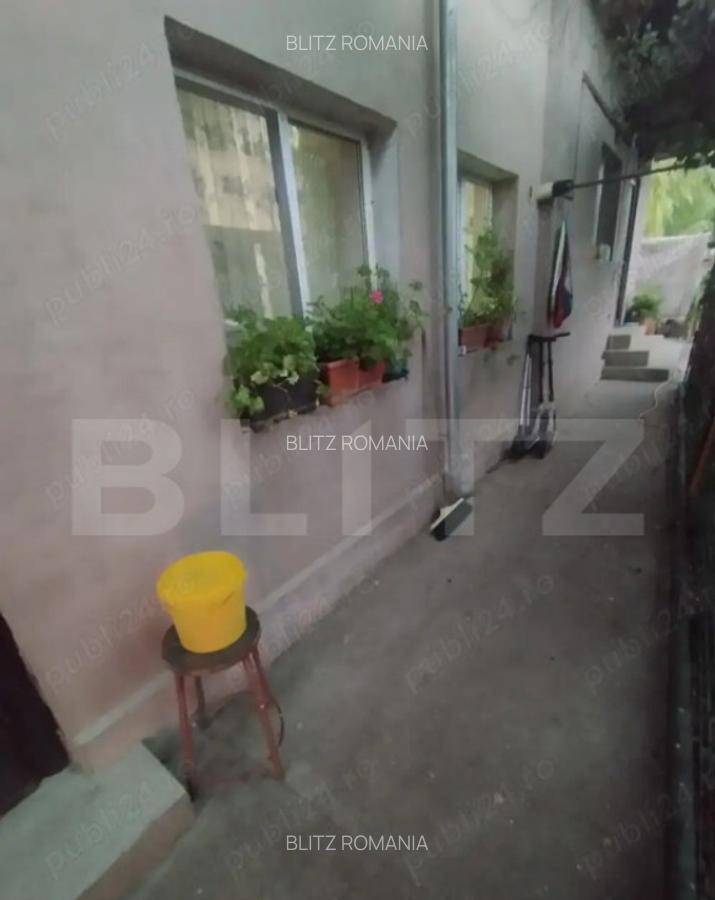 Casa de vanzare, 3 camere, 80 mp, Giulesti - 2 Casa de vanzare, 3 camere, 80 mp, Giulesti - 2