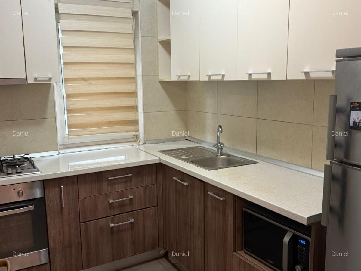 Vând apartament 3 camere. și boxă în Ten Blocks - 11