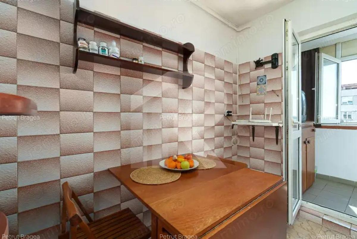 Apartament 3 camere | 2 bai | Ceahlaul 24 | 67mp - 9