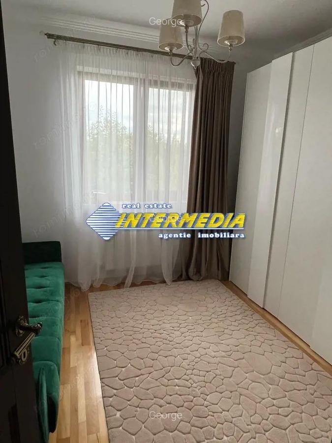 Casa noua de vanzare, construita pe un nivel, in zona Cetate, super finisata si mobilata complet - 11 Casa noua de vanzare, construita pe un nivel, in zona Cetate, super finisata si mobilata complet - 11