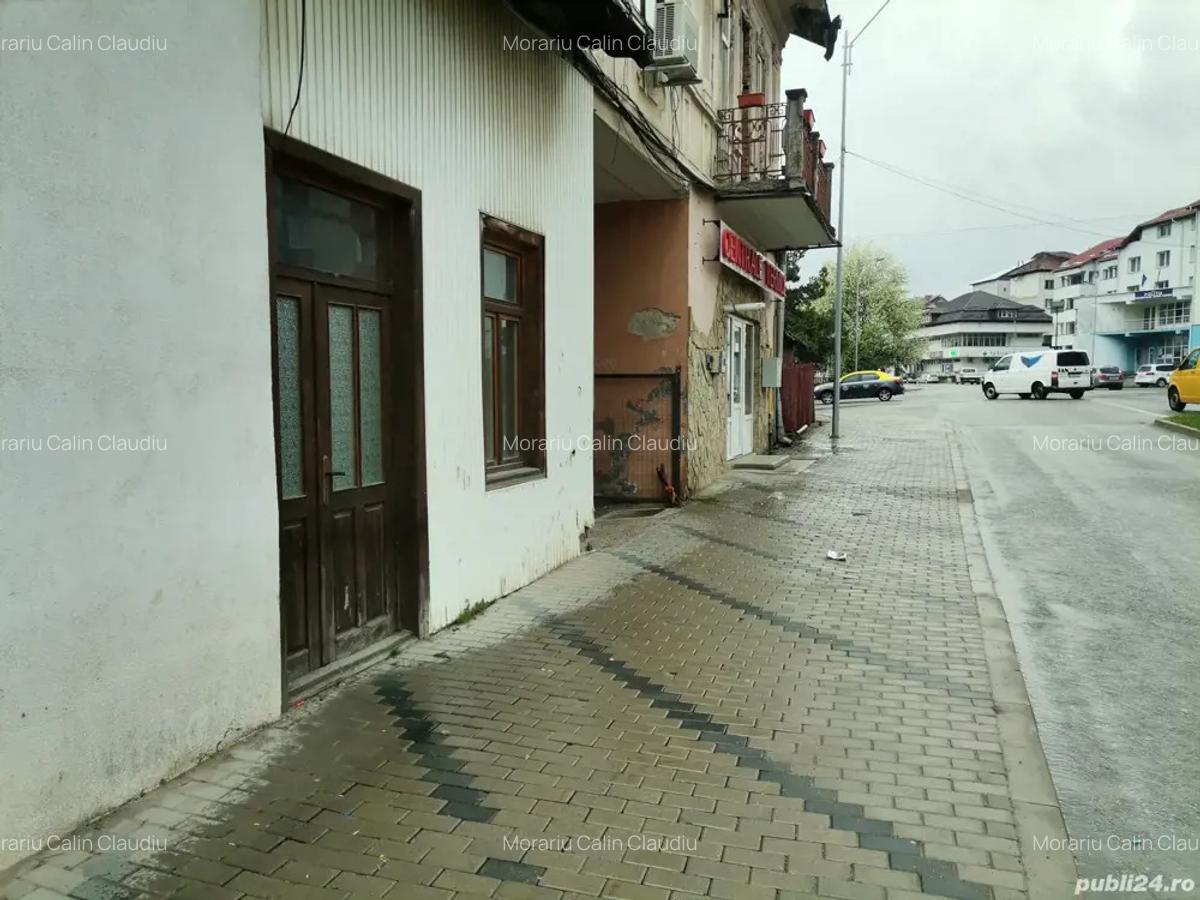 Casa cu 2 camere,bucatarie,magazie,teren 96m2,pt spatii comercial birouri,in zona centrala la strada - 4