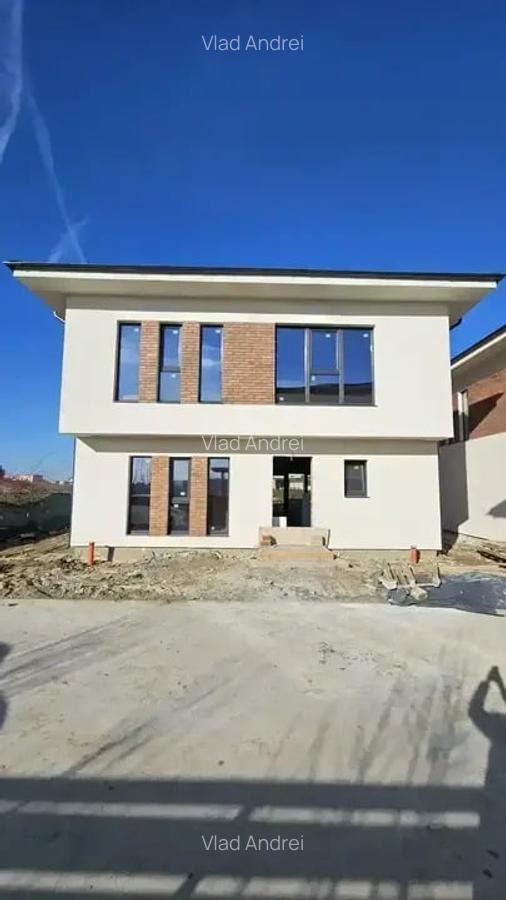Vila Single 5 Camere | Toate Utilitatiile |  Otopeni | - 3