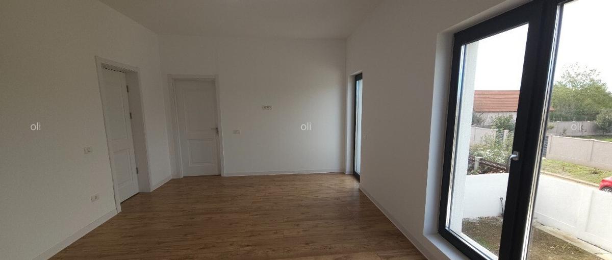 Casa vila in Cumpana zona foarte buna - 12