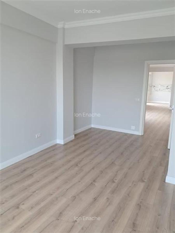 Apartament cu 2 camere semidecomandat în Bucureștii Noi - 1