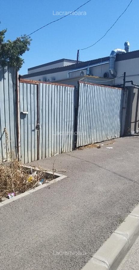 Vanzare teren cu construc?ie Palazu Mare, str. Dumbraveni - 2