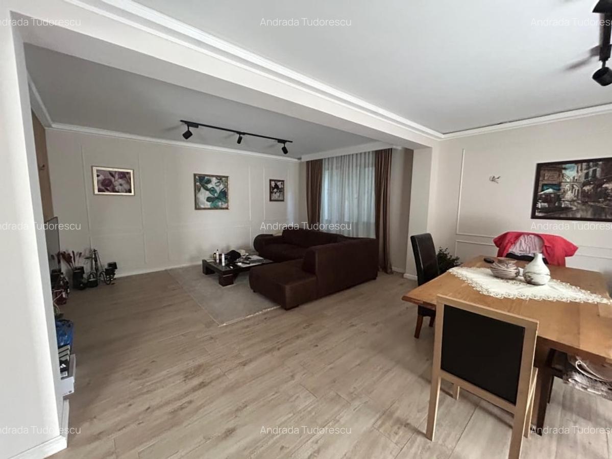 Casa P+1+M, 370 MP teren, 225 MP utili, Central - 4