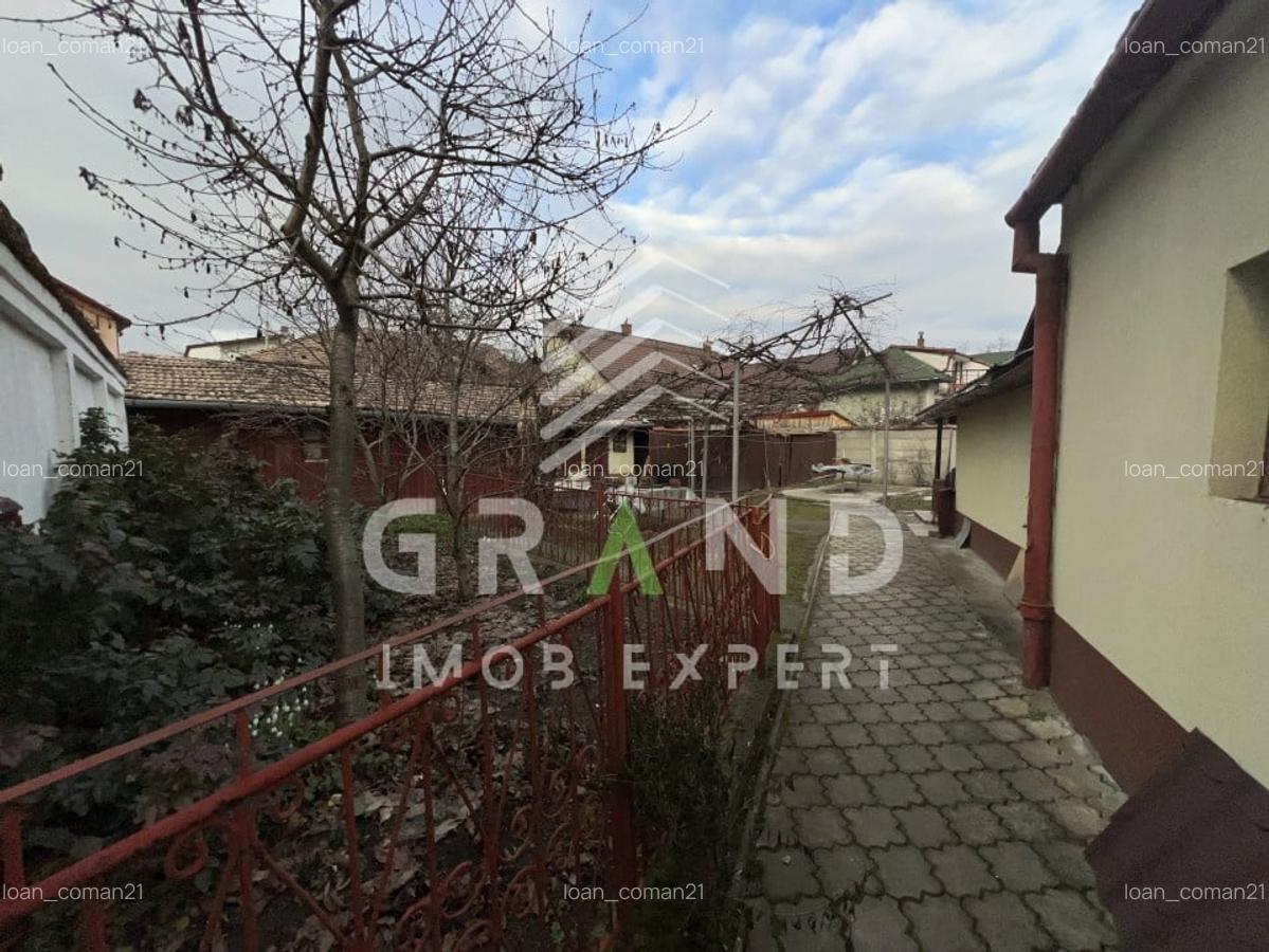 Casa 2 camere+Garaj+Curte 500 mp-Zona Piata Abator/Str. Bucuresti - 23