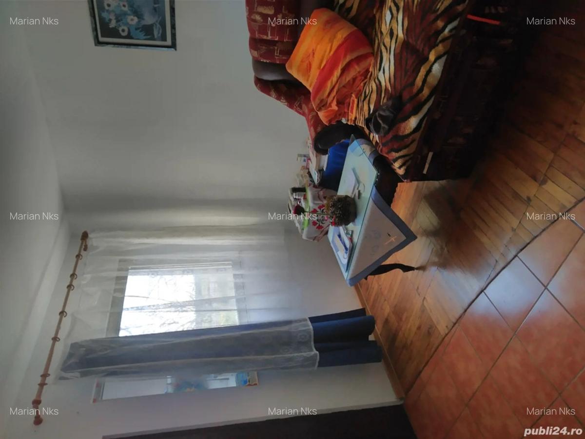 Vand sau schimba casa la Fundulea langa lacul Gostilele - 1