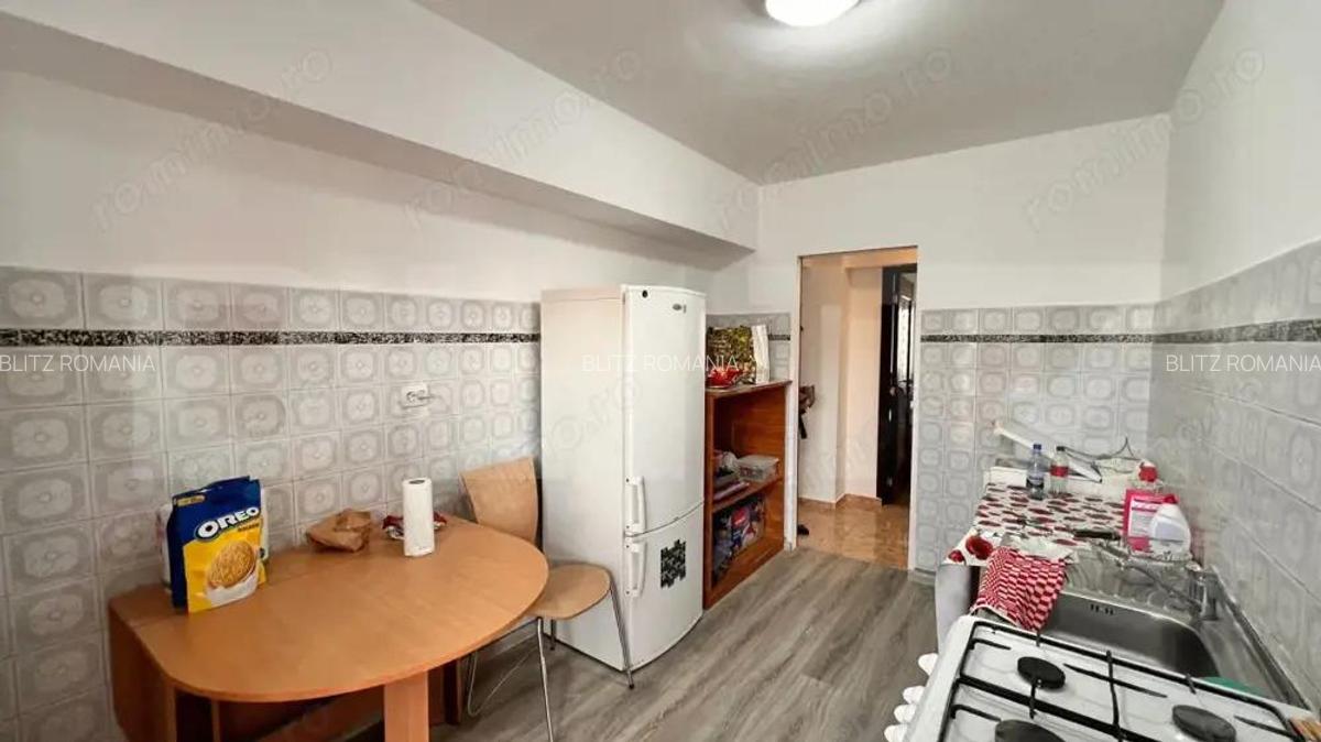 Apartament decomandat langa Mall, parcare generoasa ?i loc de joaca - 12