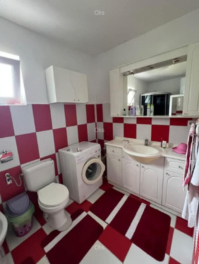 Casă de vânzare  cu teren, TECUCI!! - 2