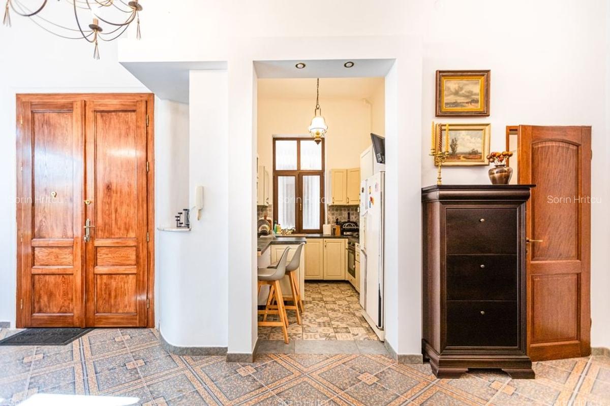 Apartament in imobil istoric - zona Baile Neptun - 7