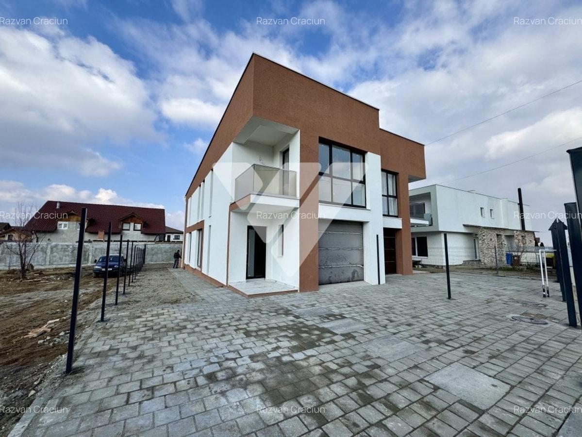 Duplex cu 4 camere în Arhitecților - Calea Cisnădiei - 1