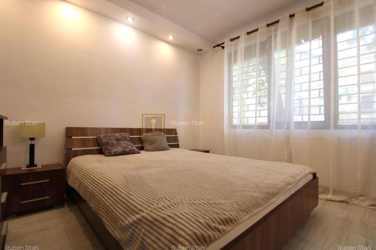 Apartament cu 3 camere semidecomandat, mobilat în Semicentral - 1