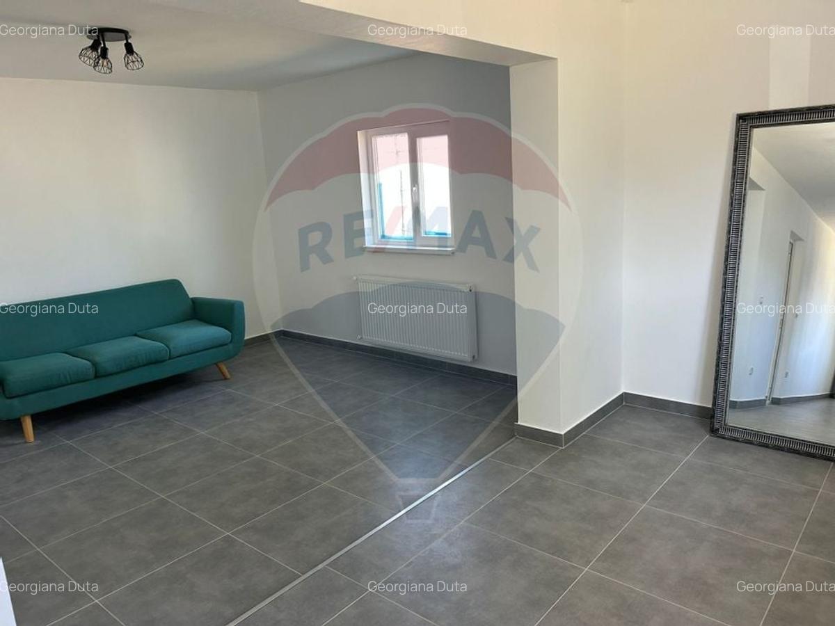 Casa renovata cu 4 camere in Urechesti - 5
