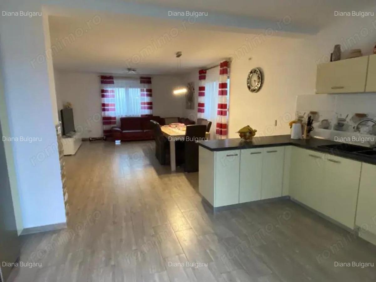 Camere spatioase. Garaj. Acces facil catre oras - 3