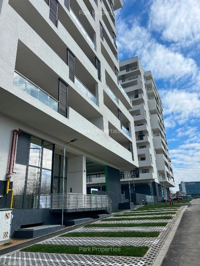 ULTIMUL PENTHOUSE IN SUNLAKE RESIDENCE, COMPLEX DE LUX, VIEW CATRE LAC, PARC - 3
