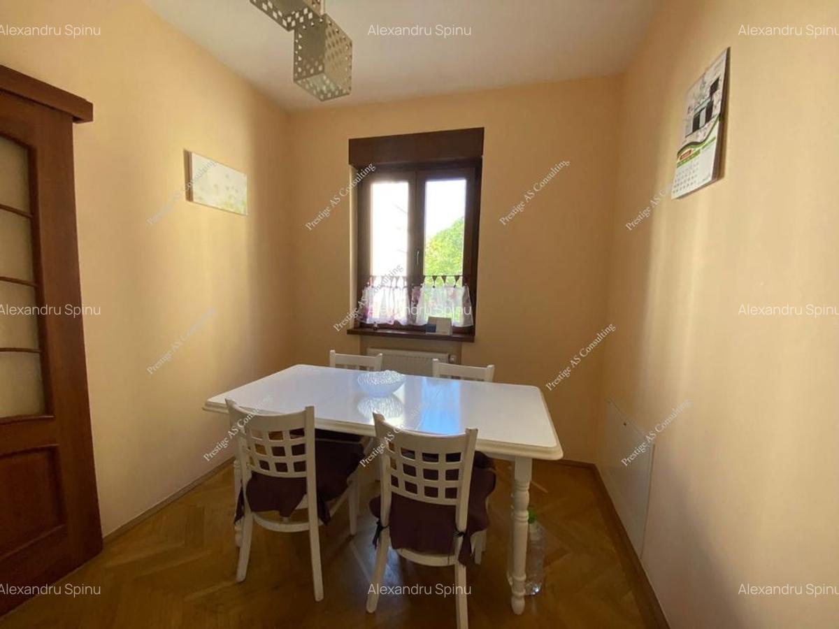 Apartament 4 camere cu 2 bai si 2 balcoane in Complex - 8