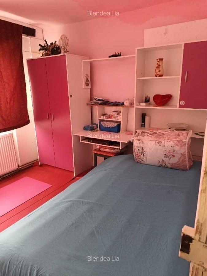 Apartament cu 3 camere decomandat în Central - 8