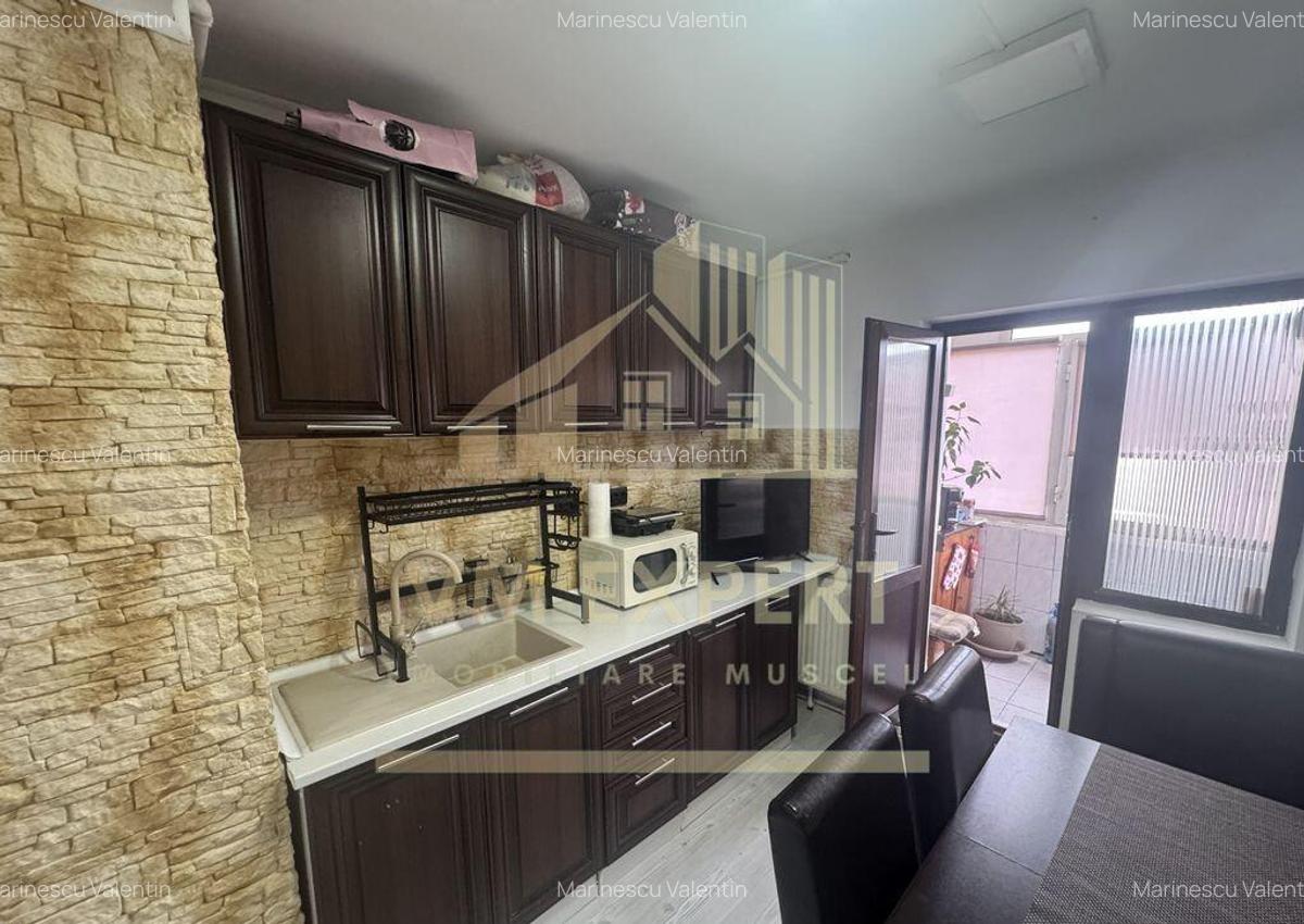 APARTAMENT 2 CAMERE ETAJ 4 CAMPULUNG GRUI - 1