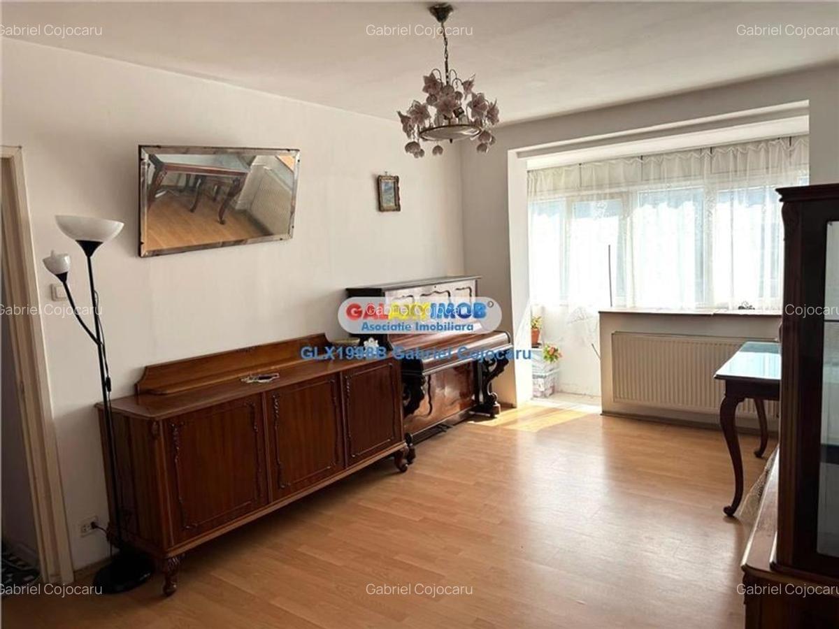 Tineretului 3 camere 70 mp 1974 piata Norilor - 1