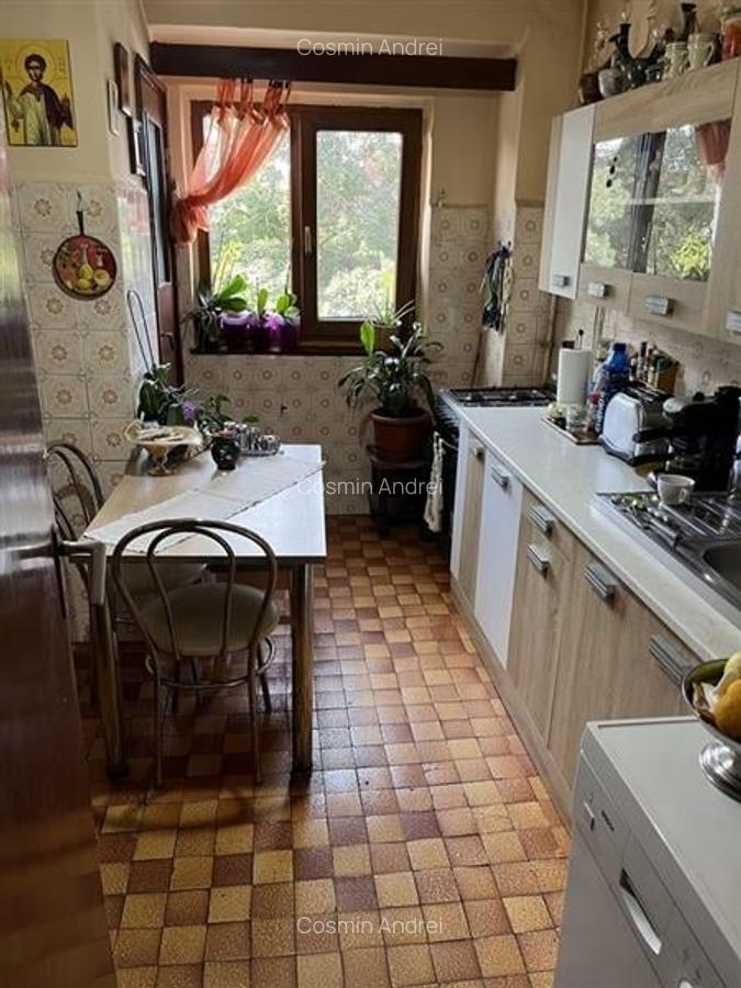 Apartament 2 camere zona Aradului etaj 1 - 3
