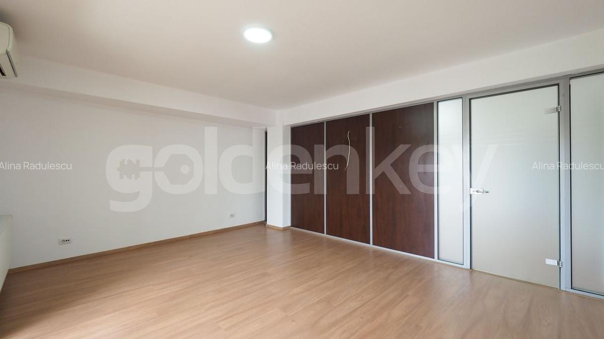 Apartament spatios cu 4 camere nemobilat - 5