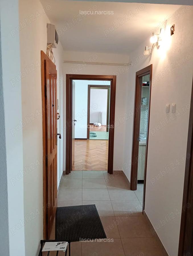 Apartament de inchiriat 3 camere - 2