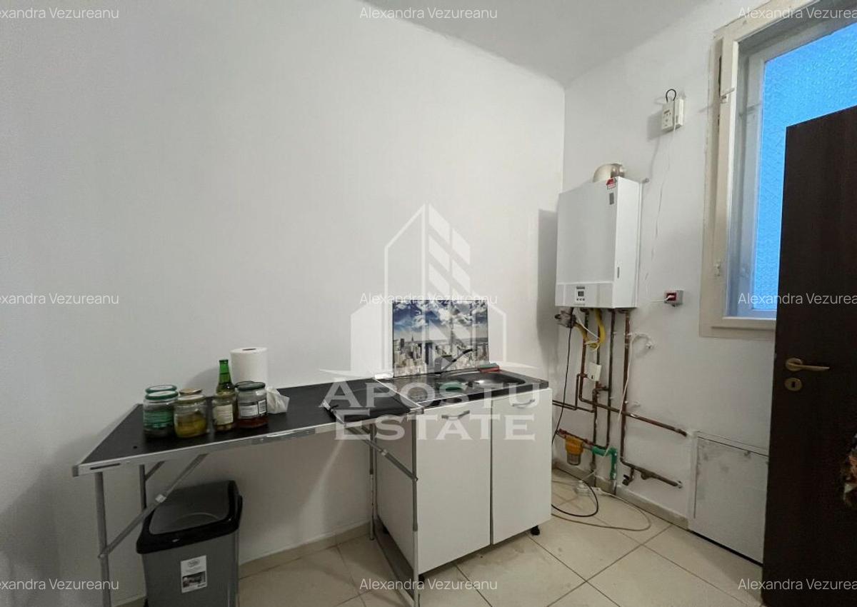 Casa individuala, cu 3 camere, 2 fronturi, teren 652, zon... - 4