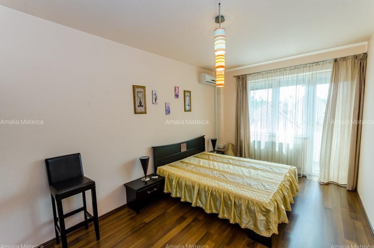 Apartament 3 camere cu garaj, et 2, bloc tip vila, zona Sub Arini - 5 Apartament 3 camere cu garaj, et 2, bloc tip vila, zona Sub Arini - 5