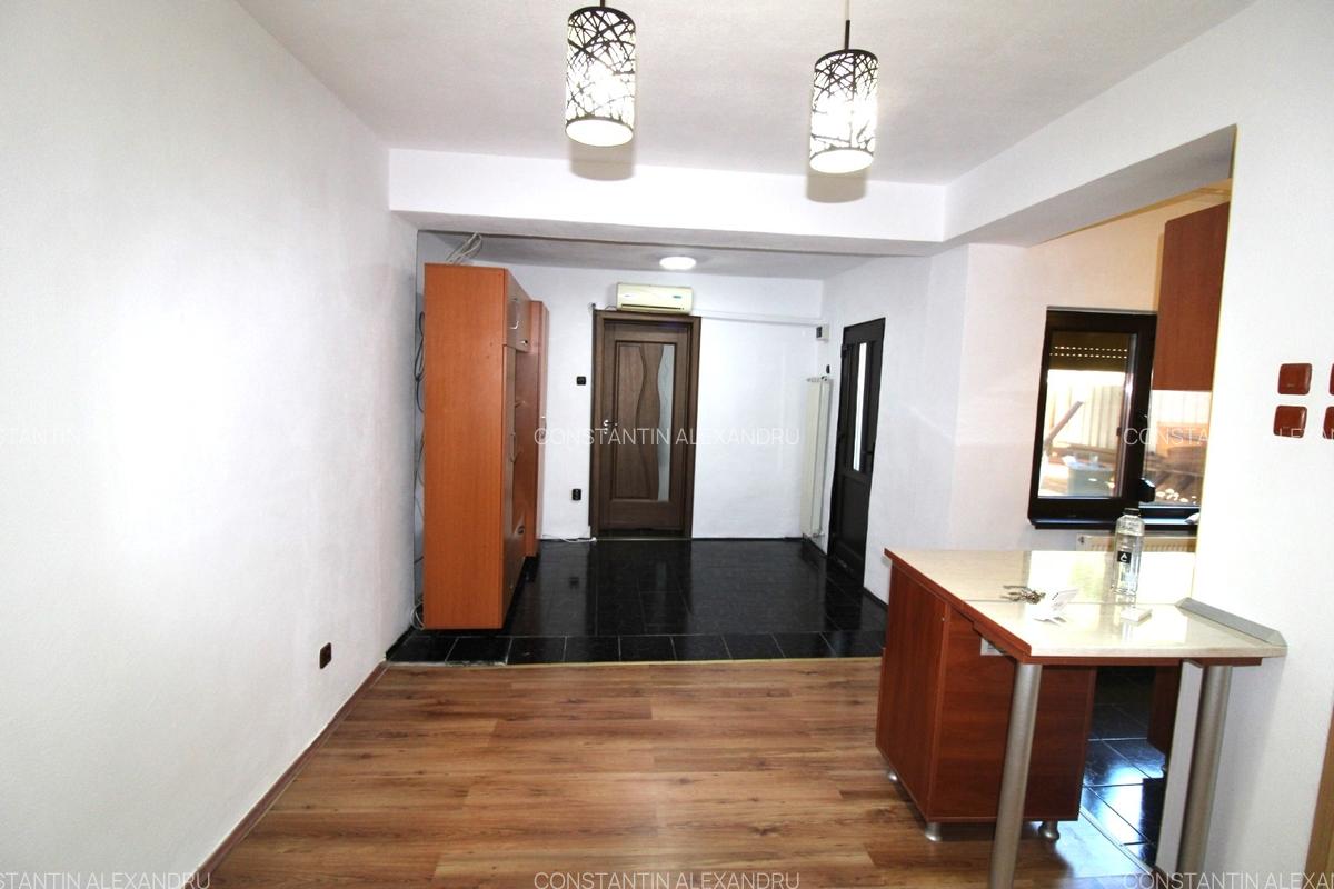 Casa in zona Cosbuc (str Dorobanti) - 2
