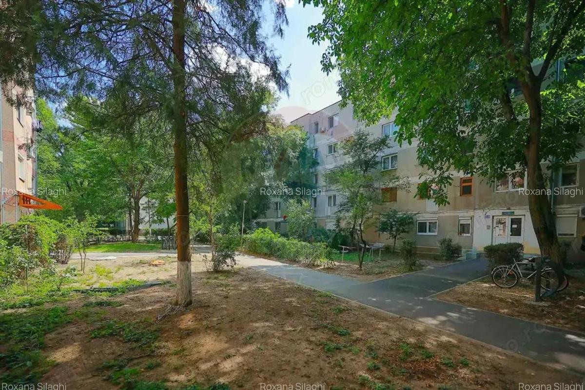 De vanzare Apartament cu 2 camere, etaj 2, str. Grigore Ureche - 18