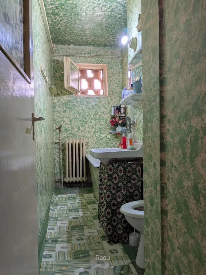 Proprietar vand apartament cu 3 camere semidecomandat - 8