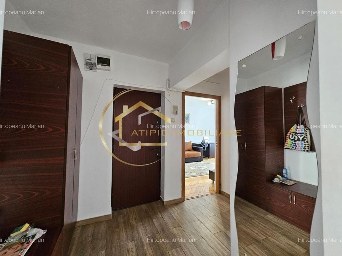 Inchiriere apartament 2 camere decomandate pe str Garii - 1