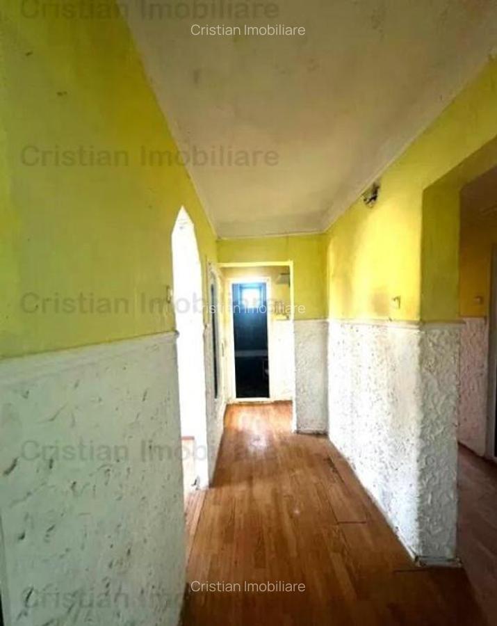 72 mp DECOMANDAT 3 cam 2 bai 2 balcoane Radu Negru - 5