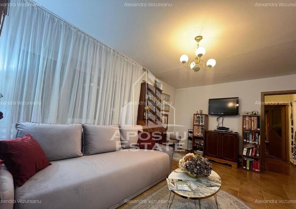 Apartament cu 3 camere si 2 bai, decomandat in zona Giroc... - 3